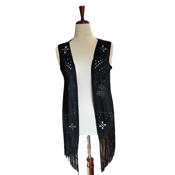 Black Faux Suede Fringe Vest | Boho | Western | Laser Cut| Floral – One Size - Picture 8 of 8